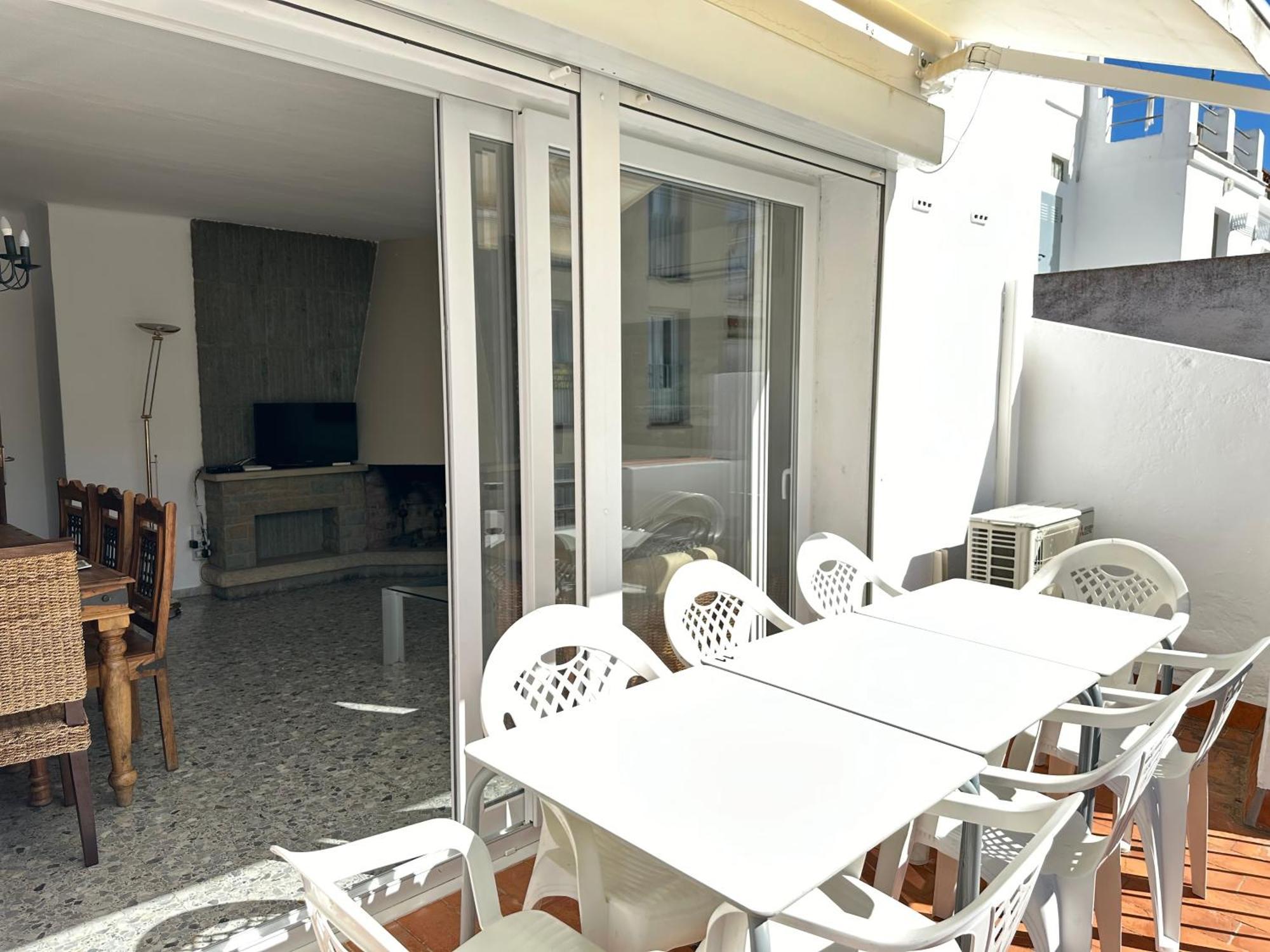 Ferienwohnung Agi Joan Badosa Roses Exterior foto